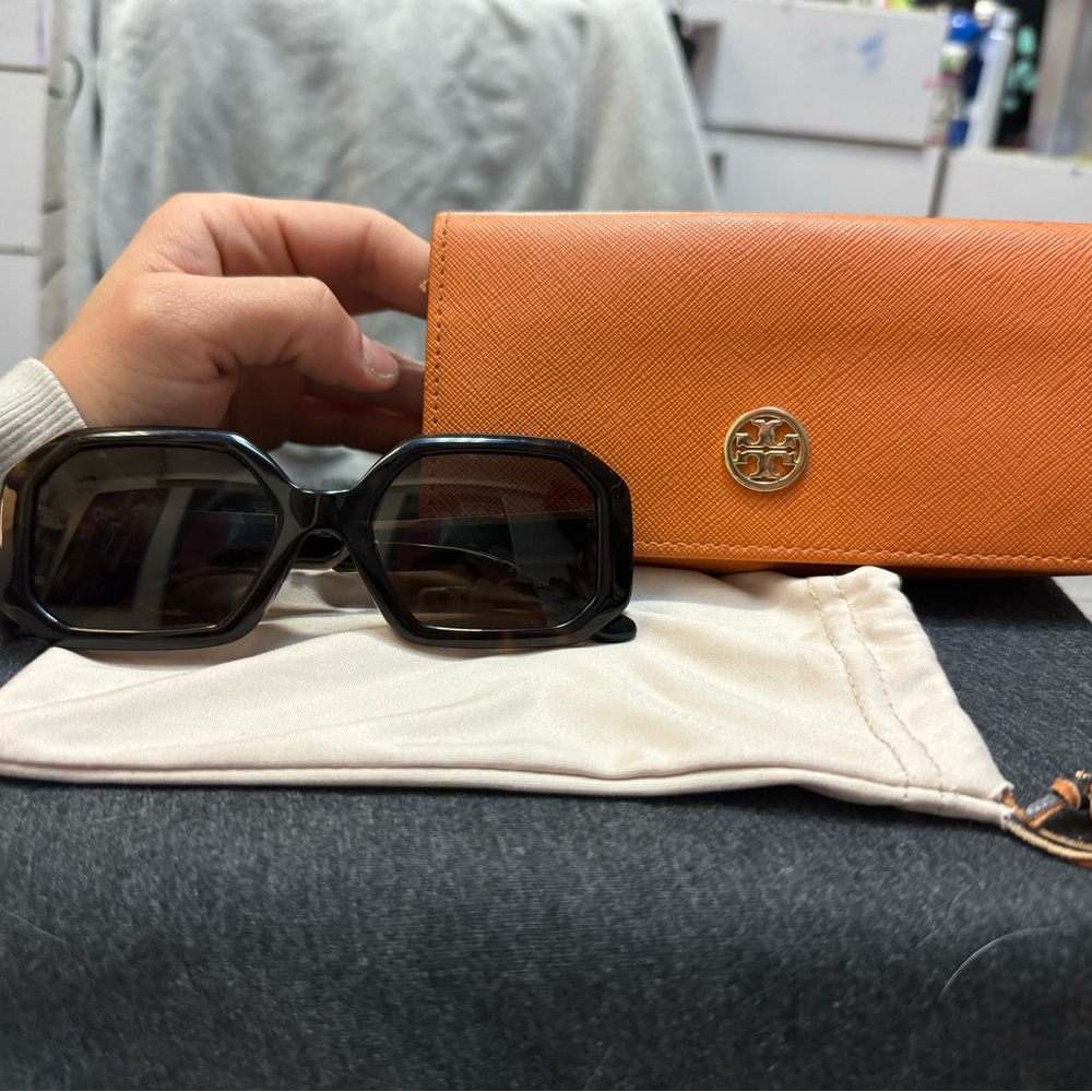 Tory Burch Sunglasses with Original Case and Dust Bag
